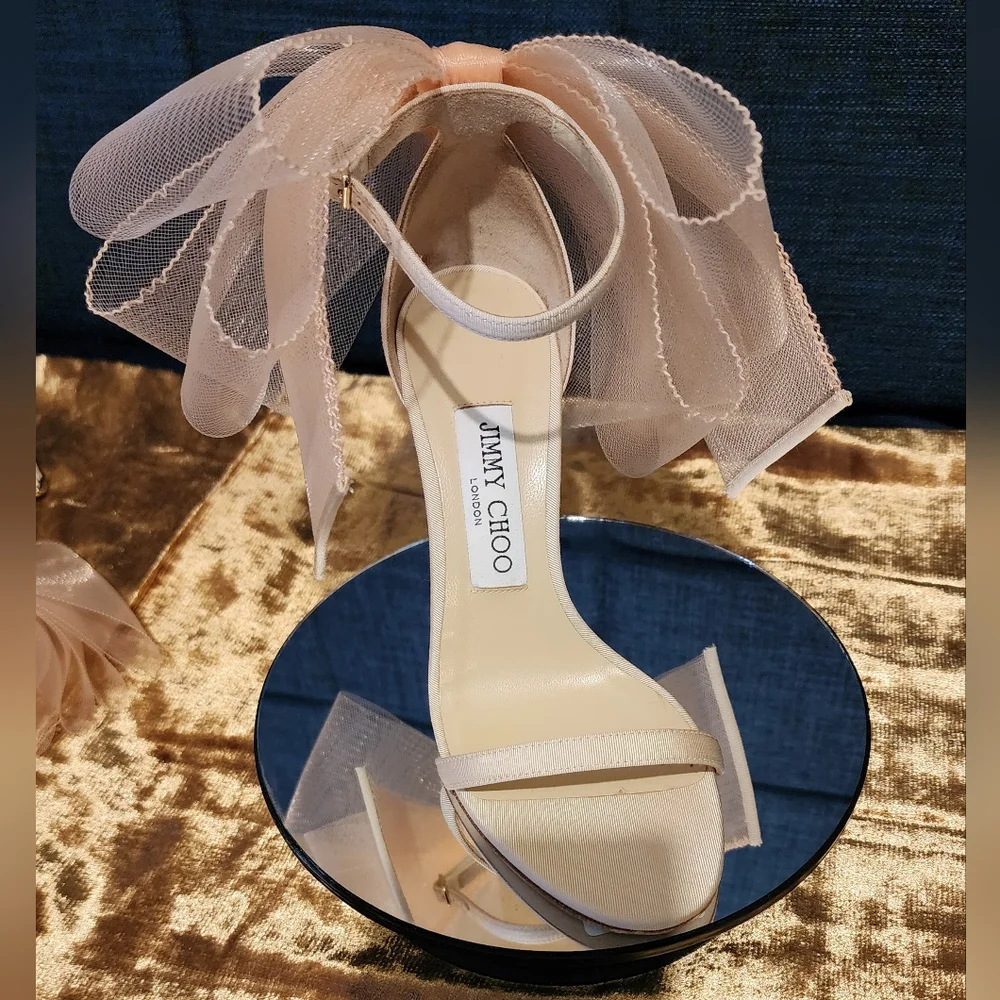 Jimmy Choo Aveline limited Edition Blush heel FULL INCLUSION - Picture 2 of 16